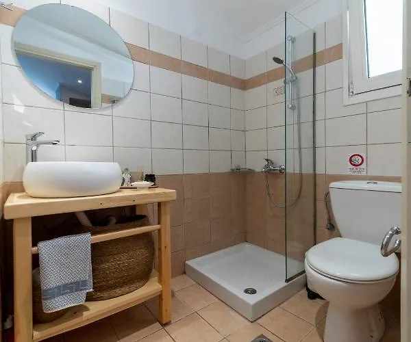 Helen's & Ośrodek wypoczynkowy 3*