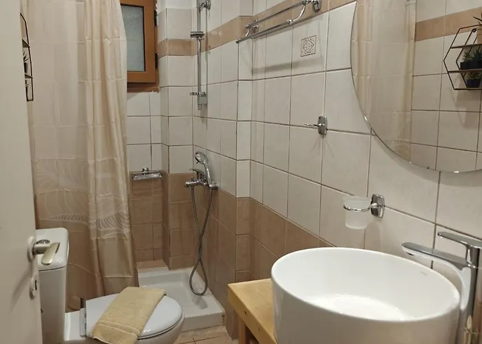 Helen's & Ośrodek wypoczynkowy 3*
